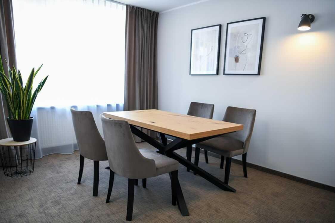 Lofft Hotel Цєханув Екстер'єр фото