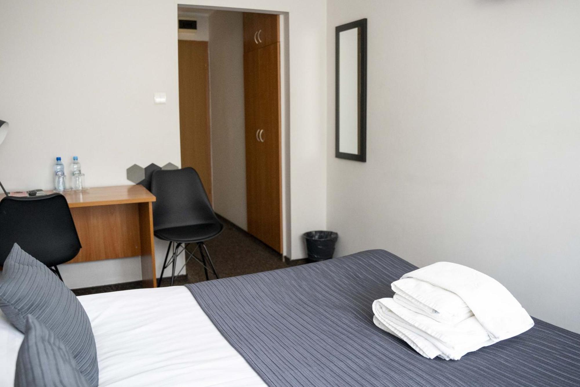 Lofft Hotel Цєханув Екстер'єр фото